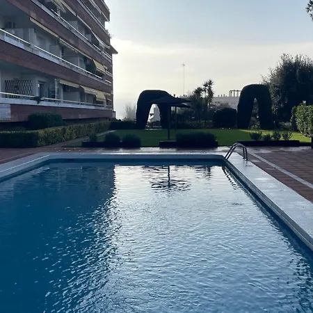 Lejlighed Elegante With Pool Near The Sea Lloret de Mar