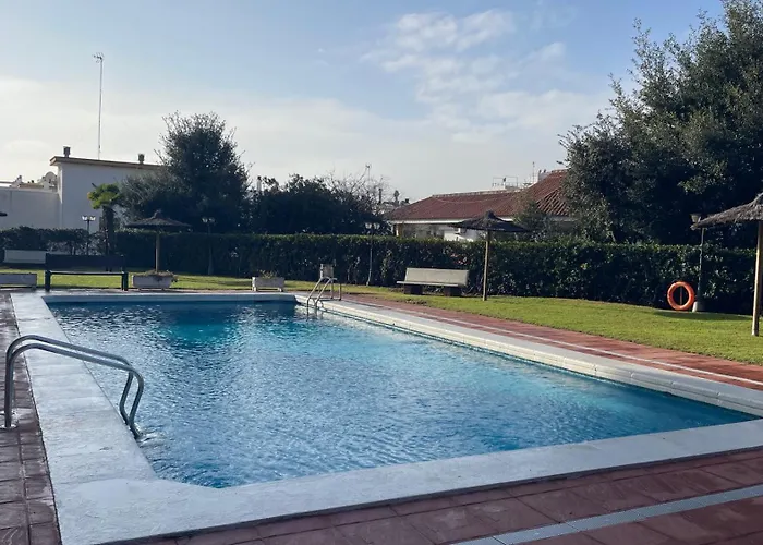 Elegante With Pool Near The Sea 公寓 滨海略雷特