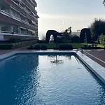 아파트 Elegante With Pool Near The Sea 료렛 드 마르