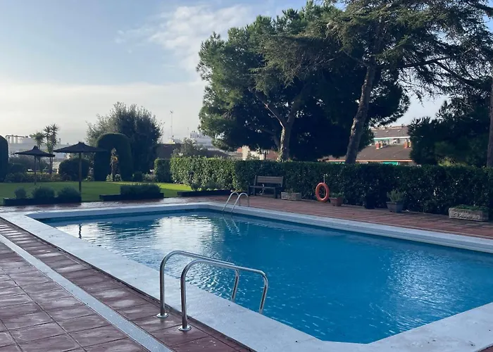 Elegante With Pool Near The Sea * Льорет-де-Мар